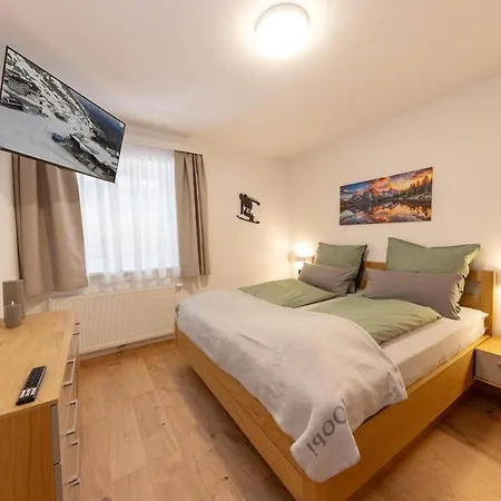 Alpinresort 10 By Alpinresort * Kaprun